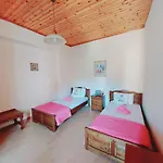 Zoi & Alexia 4* Ύψος