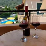 Zoi & Alexia Apart-hotel Ýpsos