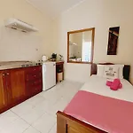Zoi & Alexia Apart-hotel 4*