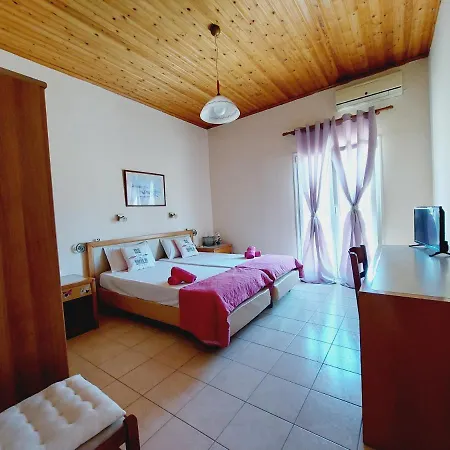 Apartmanhotel Zoi & Alexia 4*