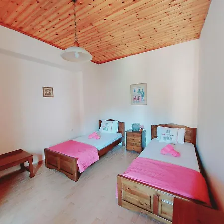 Zoi & Alexia 4* Ípszosz