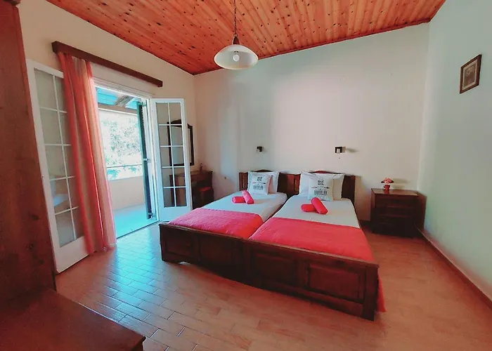 Zoi & Alexia Aparthotel