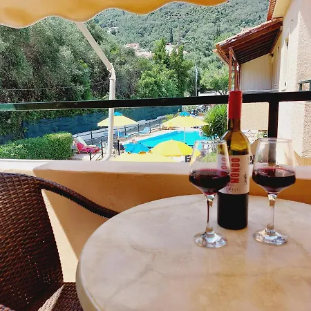 Zoi & Alexia 4* Ipsos