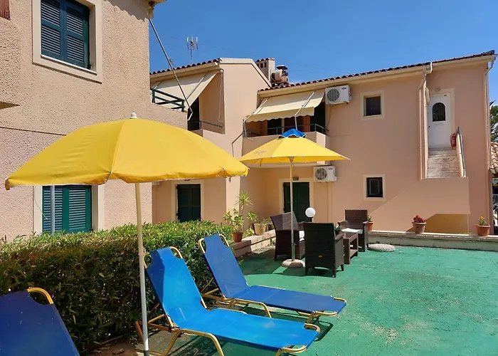Zoi & Alexia Apart-hotel 4*